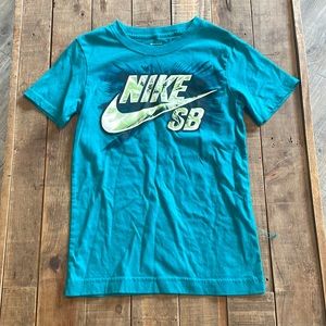 Nike Tee